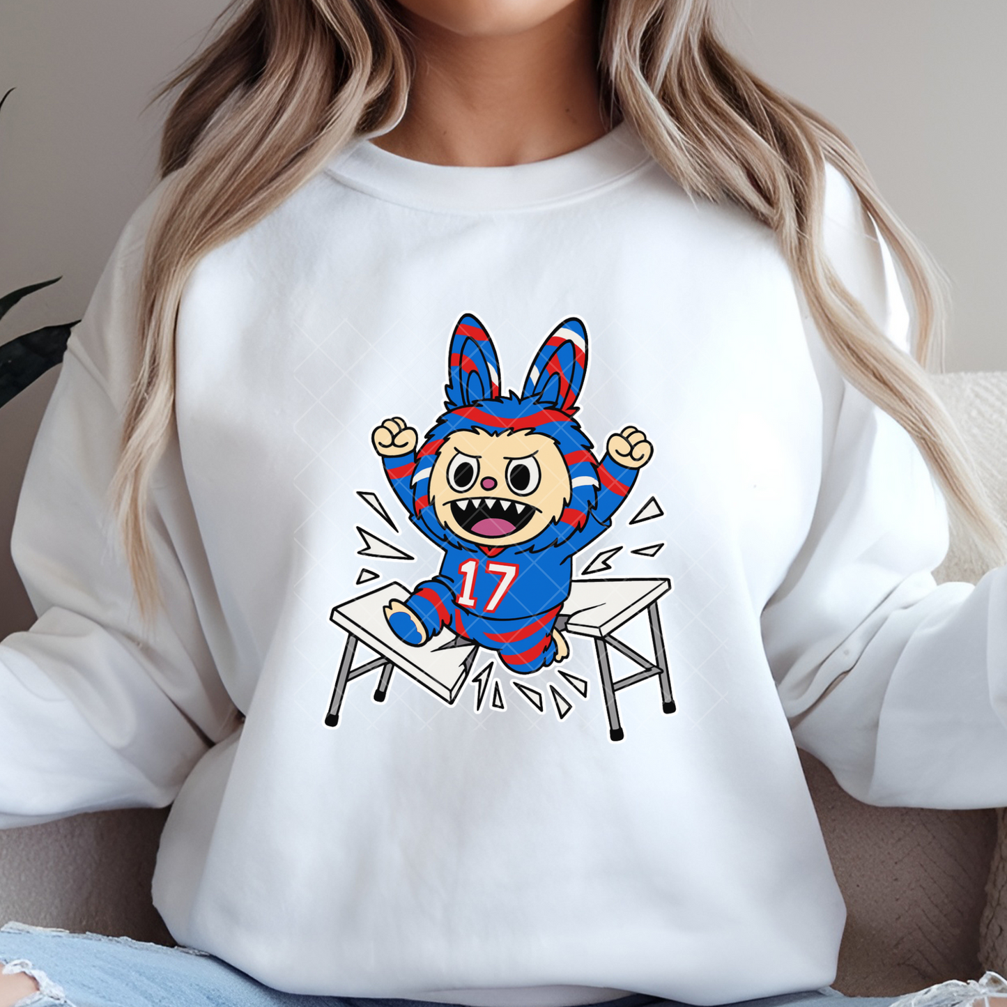 Tailgate Table Smash La Bu T-Shirt or Sweatshirt